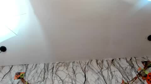 Alison online show from October 2025 07:03:01 PM