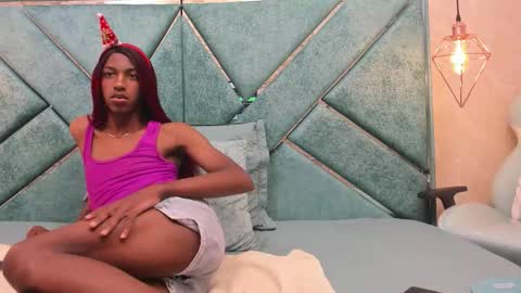 Adriana  online show from November 2025 11:35:01 AM