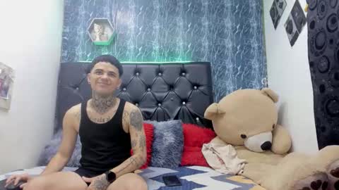 exotichot_couple online show from November 2025 07:45:01 PM