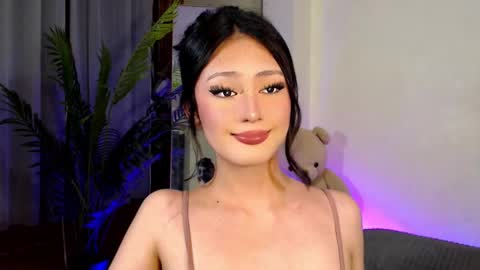 Snapshot of expensive_candyx chatting on December 2024 12:05:02 PM Candy online show from December 2024 12:05:02 PM