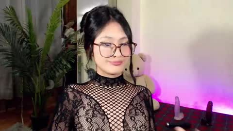 Snapshot of expensive_candyx chatting on January 2025 05:51:02 PM Candy online show from January 2025 05:51:02 PM