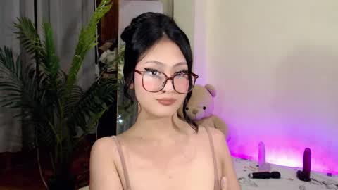 Snapshot of expensive_candyx chatting on January 2025 01:05:02 PM Candy online show from January 2025 01:05:02 PM