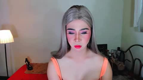expensive_elise online show from March 2026 06:34:01 PM