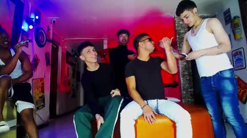 extrangers online show from January 2025 12:04:02 PM