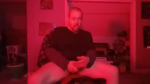 Snapshot of extreme09111970 chatting on April 2026 09:42:02 AM Extreme09111970 online show from April 2026 09:42:02 AM