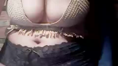 Snapshot of extremelydmilkyboobs chatting on August 2026 09:04:01 AM extremelydmilkyboobs online show from August 2026 09:04:01 AM
