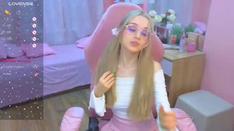 Snapshot of exxxcore_ chatting on September 2025 01:15:01 PM exxxcore_ online show from September 2025 01:15:01 PM