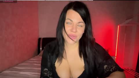 Snapshot of eyesliketheocean chatting on March 2026 03:34:01 AM Ann online show from March 2026 03:34:01 AM