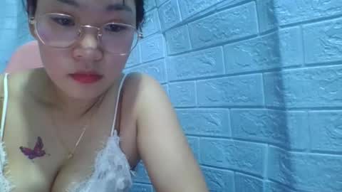 Snapshot of eyewet chatting on April 2026 08:29:02 AM Eye online show from April 2026 08:29:02 AM