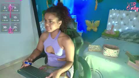 eylend_lisboa_ online show from March 2026 01:15:01 PM