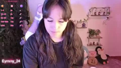 Snapshot of eymmy_24 chatting on July 2026 01:43:01 AM eymmy_24 online show from July 2026 01:43:01 AM