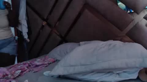 eyshaexotii online show from October 2025 05:00:01 PM