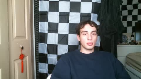 Ezra Naamah online show from January 2025 07:31:01 PM