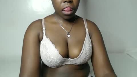 Miss Fabby online show from October 2025 09:20:01 AM