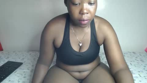 Snapshot of fabbie01 chatting on April 2026 02:31:01 AM Miss Fabby online show from April 2026 02:31:01 AM
