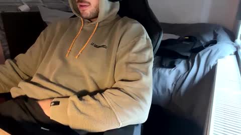 Snapshot of fabian_196 chatting on January 2025 01:44:02 PM Call me bitch online show from January 2025 01:44:02 PM