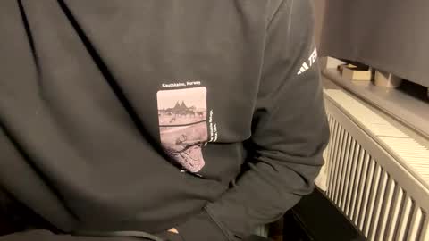 Snapshot of fabian_196 chatting on March 2025 06:00:01 PM Call me bitch online show from March 2025 06:00:01 PM