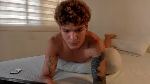 Snapshot of fabrizio_amery chatting on December 2024 08:25:02 PM -  A N D E R online show from December 2024 08:25:02 PM