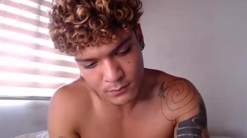 Snapshot of fabrizio_amery chatting on December 2024 07:11:02 PM -  A N D E R online show from December 2024 07:11:02 PM