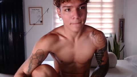 Snapshot of fabrizio_amery chatting on December 2024 06:27:02 PM -  A N D E R online show from December 2024 06:27:02 PM