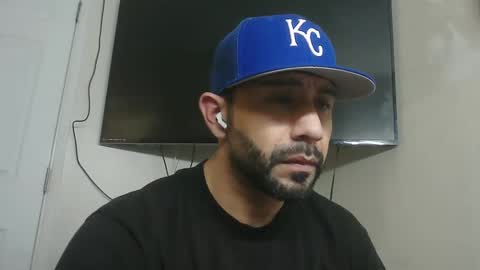 Snapshot of faded805 chatting on December 2024 06:03:02 AM Mark online show from December 2024 06:03:02 AM