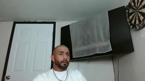 Snapshot of faded805 chatting on October 2025 10:13:02 AM Mark online show from October 2025 10:13:02 AM