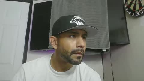 Mark online show from November 2025 07:06:02 AM