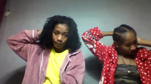 faiqua95 online show from April 2026 04:09:02 PM