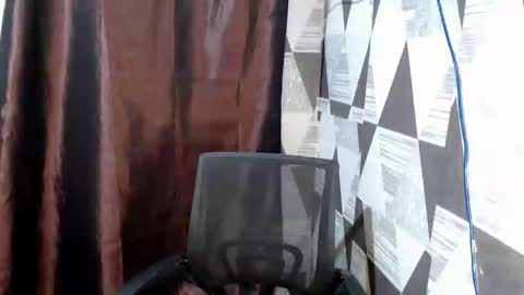 Snapshot of fairy_tinesxx69 chatting on October 2025 08:22:01 PM fairy_tinesxx69 online show from October 2025 08:22:01 PM