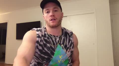 Snapshot of fairybae5 chatting on December 2024 01:59:02 AM Travis online show from December 2024 01:59:02 AM