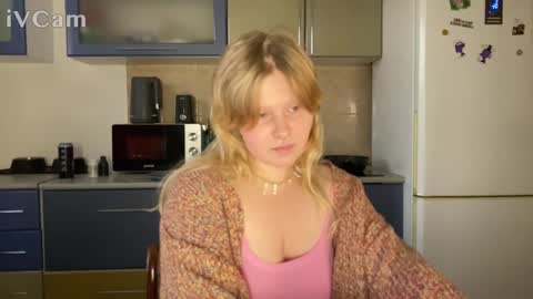 Arisha online show from December 2024 01:12:02 PM