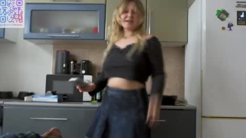 Arisha online show from February 2025 01:44:02 PM