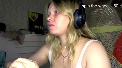 Arisha online show from October 2025 09:26:02 PM