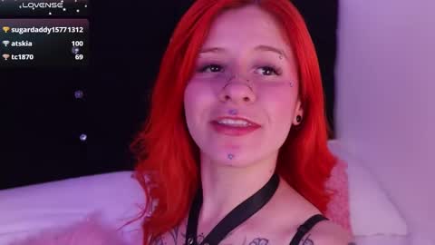 Snapshot of fairyflexxx chatting on January 2025 12:52:02 AM Fairy online show from January 2025 12:52:02 AM