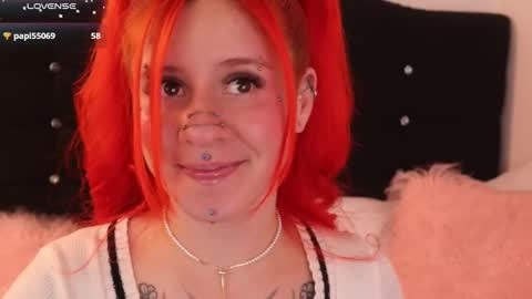 Snapshot of fairyflexxx chatting on February 2025 09:09:01 PM Fairy online show from February 2025 09:09:01 PM