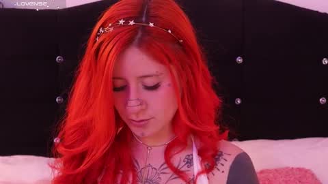 Snapshot of fairyflexxx chatting on February 2025 07:56:02 PM Fairy online show from February 2025 07:56:02 PM