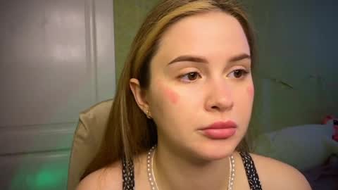 Ilona online show from March 2026 08:42:02 AM