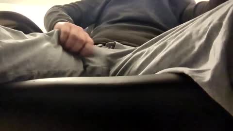 falcn2001 online show from January 2025 01:17:01 AM