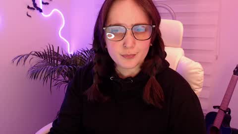 Snapshot of fallenag__ chatting on June 2026 01:00:01 AM OF fallenag 1 online show from June 2026 01:00:01 AM