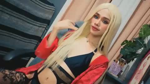 Snapshot of familystroke_twinny8 chatting on September 2025 01:27:01 PM Alexandra x Alexandro online show from September 2025 01:27:01 PM