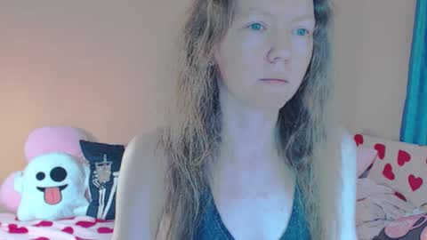 Snapshot of fanatka chatting on March 2026 01:09:01 AM BUNNYGal online show from March 2026 01:09:01 AM