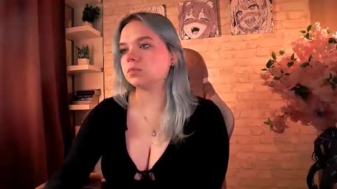 Bella online show from December 2025 02:13:01 PM