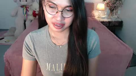 Layla online show from January 2025 04:57:01 PM