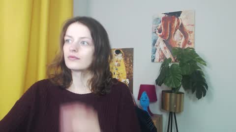 Nadine online show from November 2025 05:50:02 AM