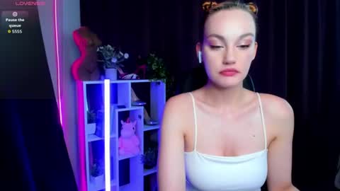 Snapshot of fane_stain chatting on July 2026 02:28:02 AM Merida but you can call me Ida online show from July 2026 02:28:02 AM