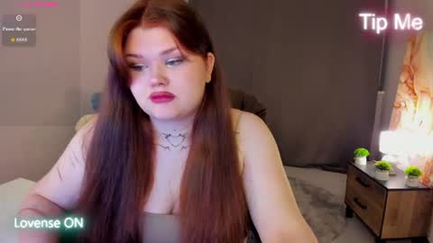 Snapshot of fanfik_ chatting on July 2026 02:13:01 PM Elena online show from July 2026 02:13:01 PM
