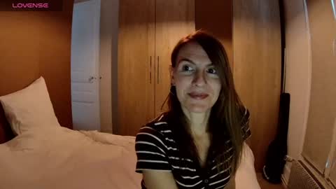 Snapshot of fanny_posy chatting on June 2026 10:38:02 AM Fanny online show from June 2026 10:38:02 AM
