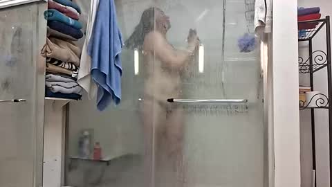 Scarlett online show from November 2025 05:13:02 PM