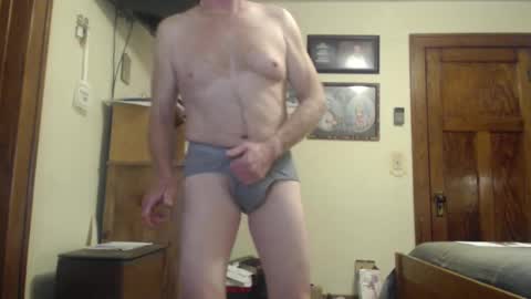 Snapshot of farboy64 chatting on January 2025 04:44:02 AM farboy64 online show from January 2025 04:44:02 AM