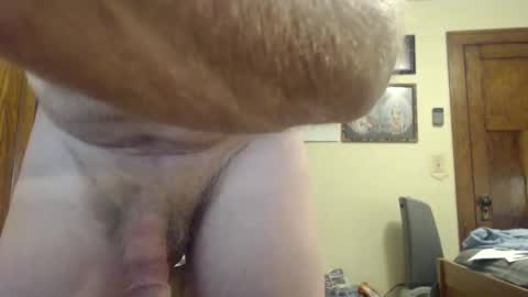 Snapshot of farboy64 chatting on November 2025 05:06:01 AM farboy64 online show from November 2025 05:06:01 AM